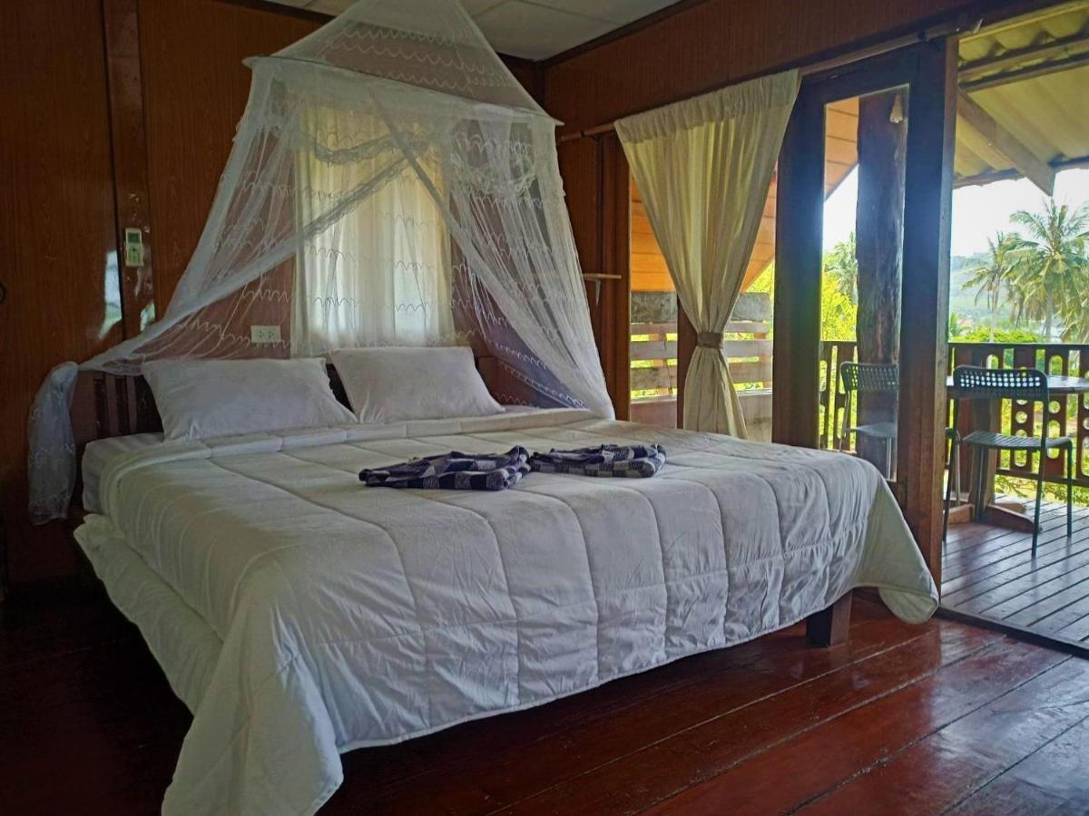 Three Monkeys Bungalows Koh Yao Noi Экстерьер фото