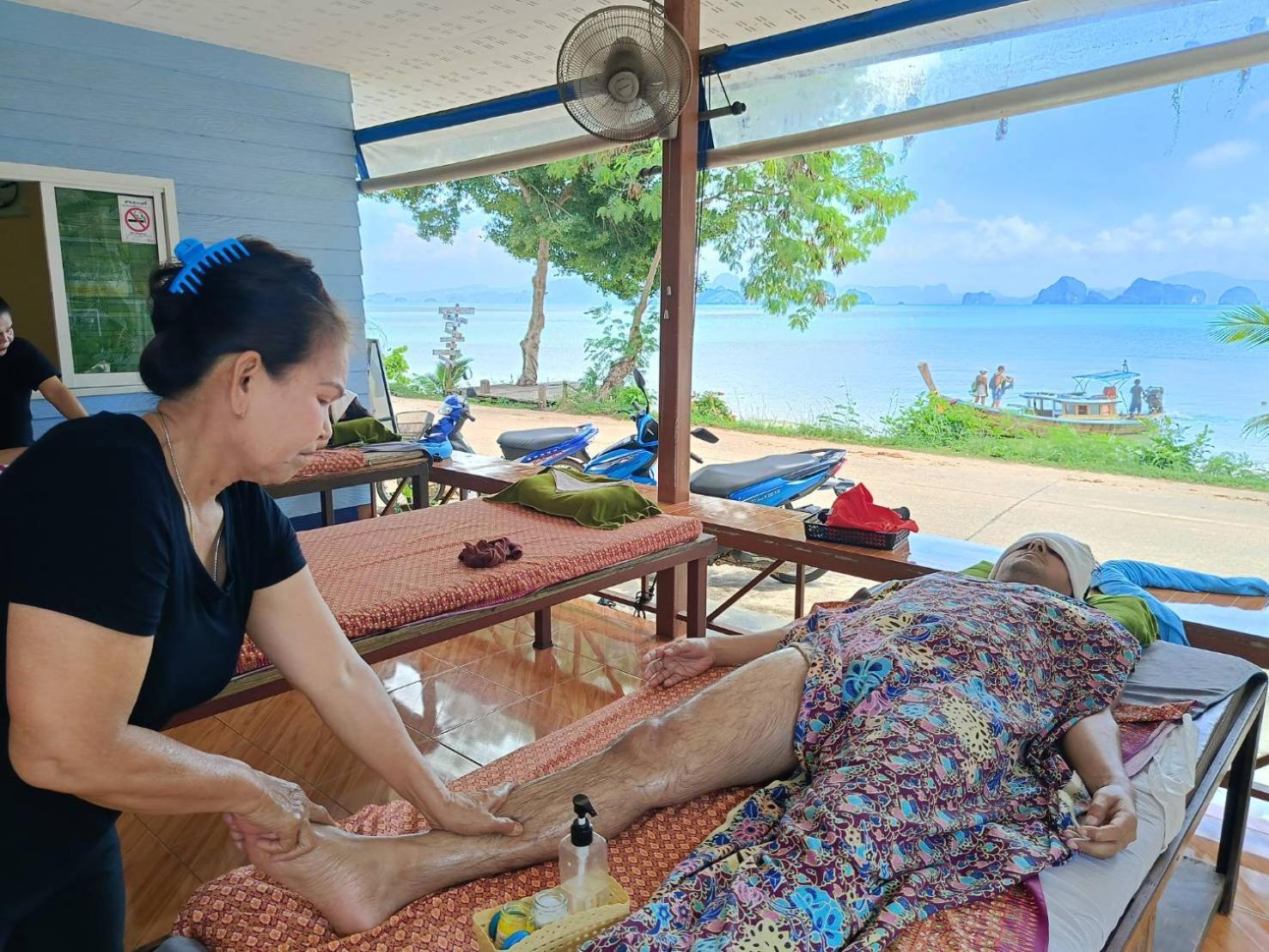 Three Monkeys Bungalows Koh Yao Noi Экстерьер фото